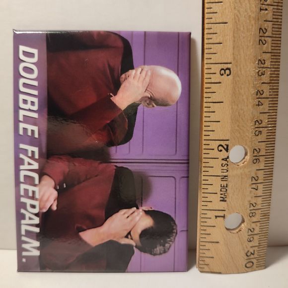 Star Trek Double Facepalm Fridge Magnet Official TV Show Collectible Display - Picture 3 of 3
